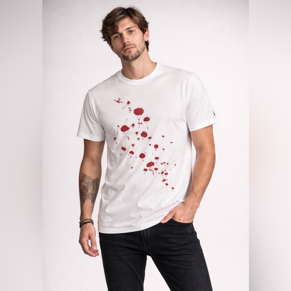 Overlord Graphic Tee Shirt Size L